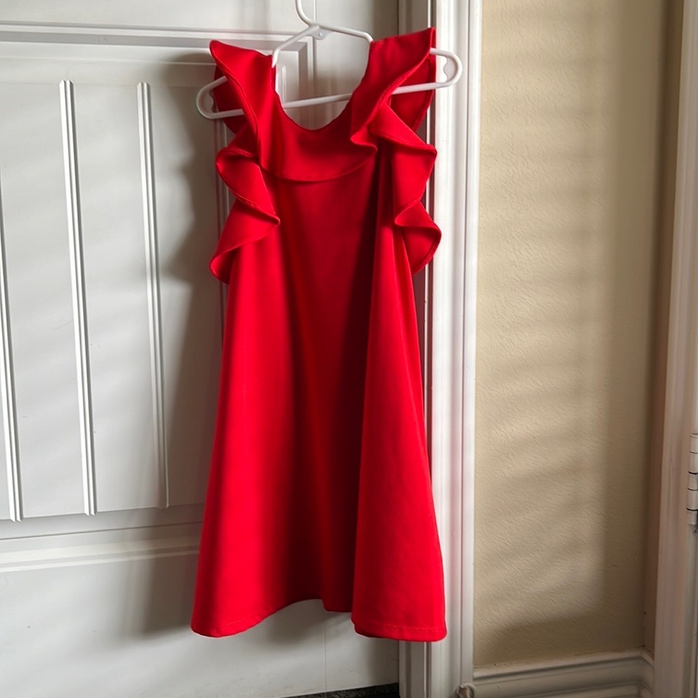 Beautiful dress!